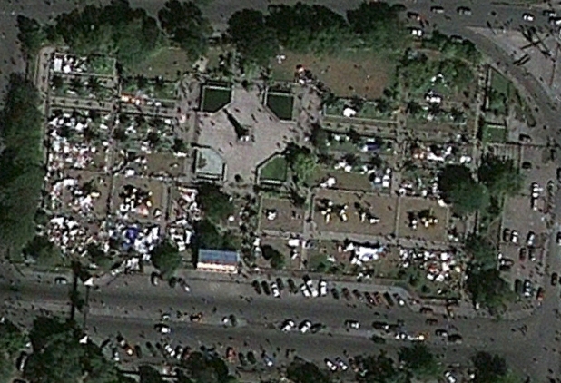 champ de mars.jpeg